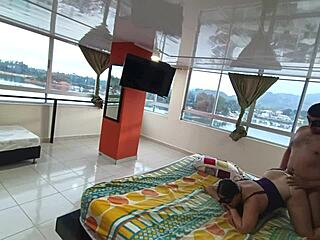 和上司老婆旅行共床酒店全内射1-2