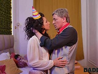 Jennifer's Rubber Body Fantasy Adventure