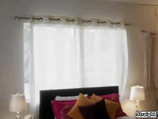 娇小18+女孩被大叔戴贞操带管住