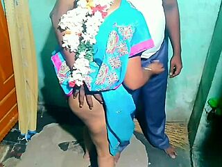 Indian woman room cleaning leads to sex with house owner in bedroom