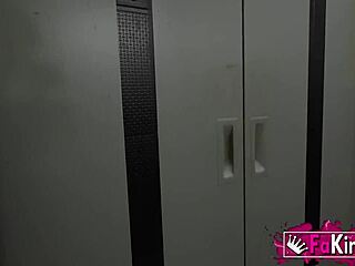 i met slutty spanish teen 18+ briseida myers for a quick shower interview with jason carrera