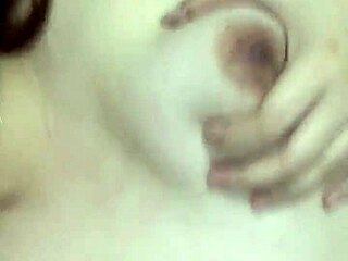 Filipina Girlfriend Loves Being Horny!