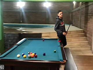 Loira giving her ass to my tattooed friend so good