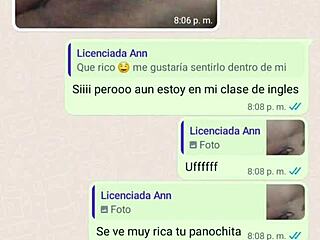 Mi madrastra se pone caliente por chat