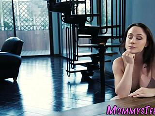 Milf and Teen 18+ Suggestively Lick Pussy in First-Time Taboo Threesome Encounter