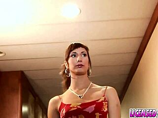 Do you love anal like cute Czech babe Jana Sheridan does