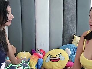 i feel so excited sharing a big natural tits experience with my cute mexican friend in homemade casting