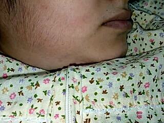 帮印度情人户外内裤速射爽翻了等门外超刺激