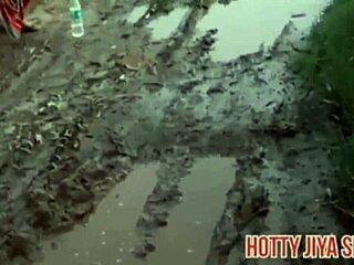 I'm fucking my boyfriend outdoors in passionate roleplay!