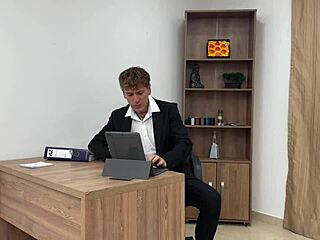 Petrovakathx Pounds Wet Pussy In Doggystyle And Missionary With Boss In Rough Bedroom Quickie