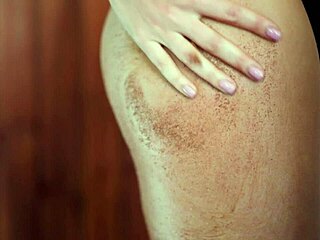 hot teen twerks seductively before intense fuck