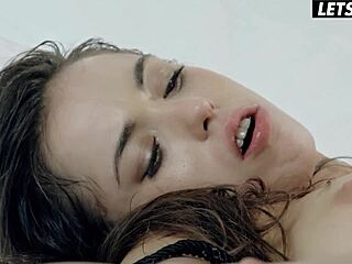 Squirting Girlfriend Anastasia Brokelyn Explodes In Passionate Wet Orgasms