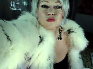 wanna see this mature bitch orgasm with dildo in fur coat screaming wet