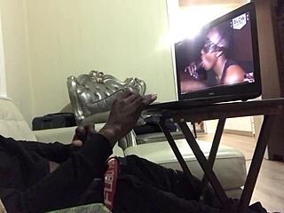 muslim bbw smoker deepthroats cock submissive homemade 😈🍆