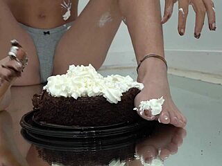 omg my feet crave rubbing that giant hot rock on the beach!