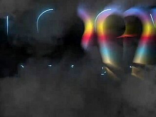 梅尔·布兰科勾引老师双洞齐插吞精