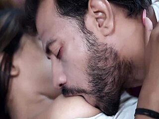 fucking desperate horny indian bhabhi craving rough juicy creampie